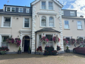 canterbury lodge